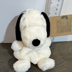 Aurora peanuts palm pals 5” snoopy hearts
